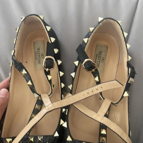 Valentino Super cute shoes - Picture 3 of 3